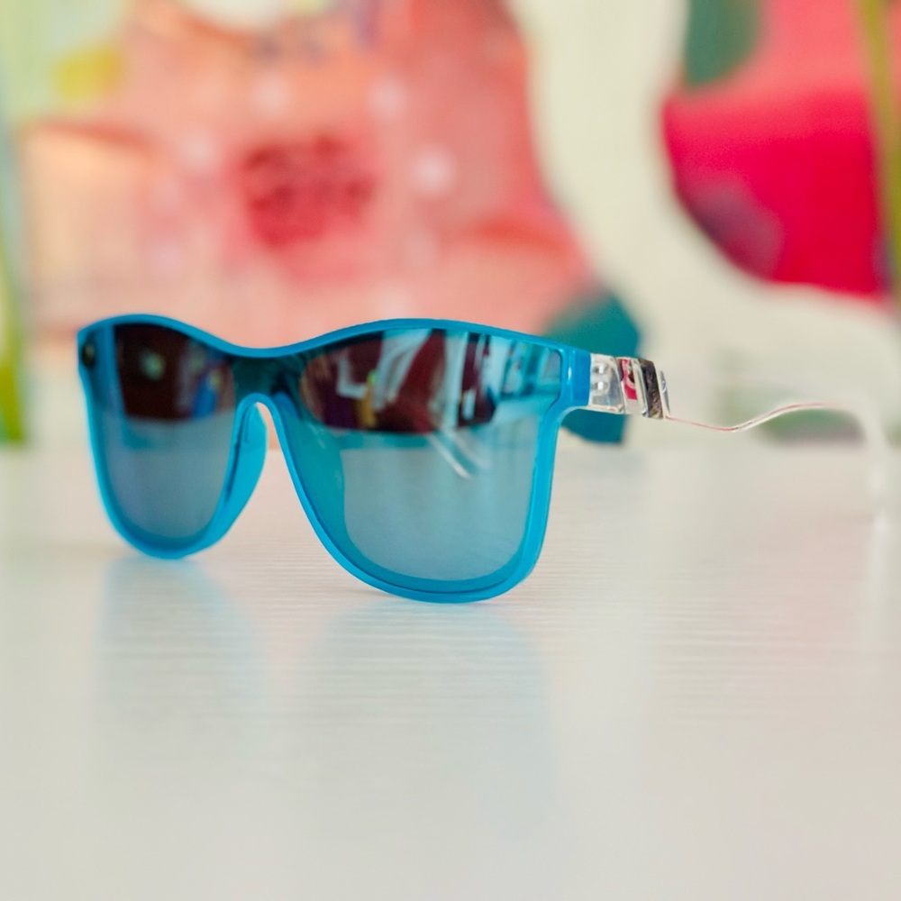 Blenders Millenia DX Blue Phoenix II Iconic Polarized Sunglasses